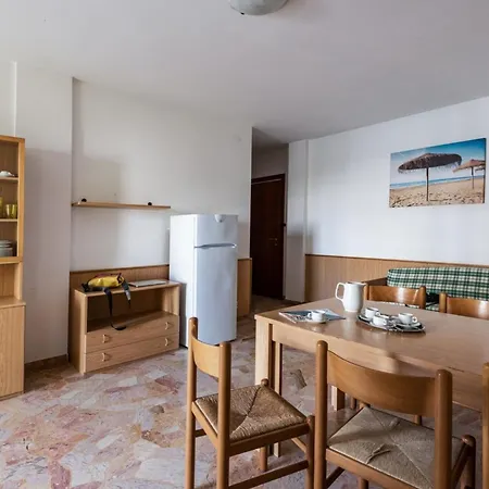 Seaside Getaway With Terrace In Apartamento Bibione